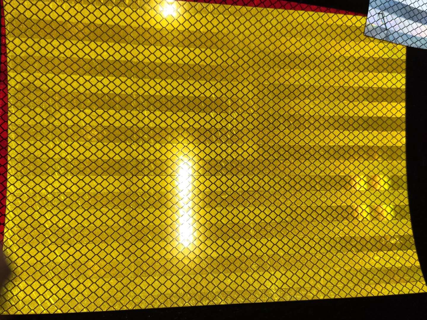 Class 4 Durability 7 Years High Intensity Grade Prismatic Reflective Sheeting Vinyl Sticker Roll (HIP) For Traffic Signs