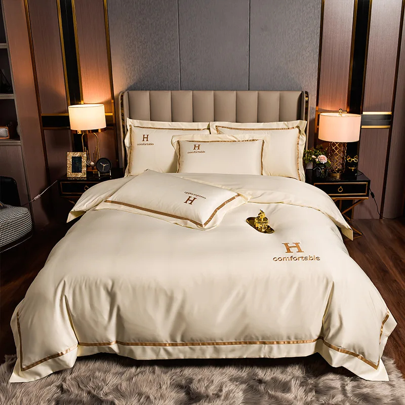 Home Polyester Luxury Embroidered Washing Silk Bedding Set with Solid Color Duvet Cover