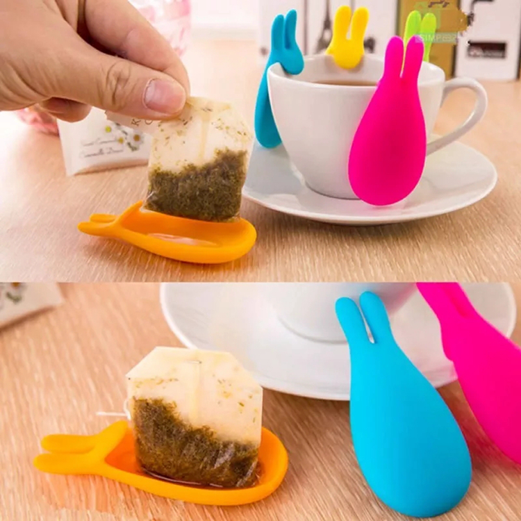 eco-friendly Silicone Cup Hanging Tool Gift Coffee Tea Spoon Holder Food Grade Silicone Rabbit Tea Bag holder