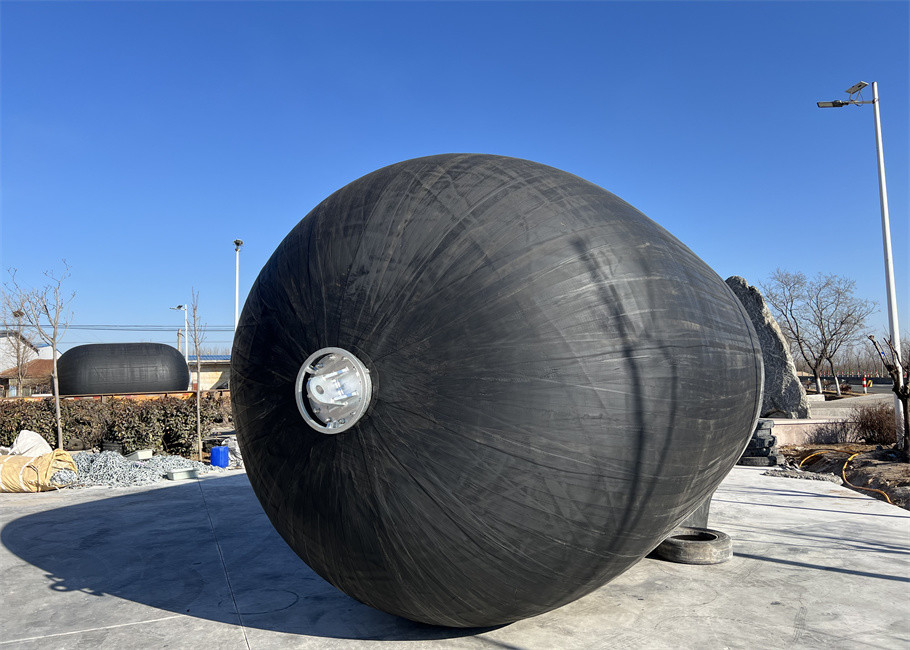 Floating Marine Fender Sling Type Pneumatic Natural Rubber Fender