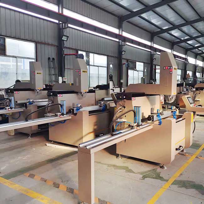 Aluminum Window And Door Machinery 800mm Aluminium Automatic Milling Machine