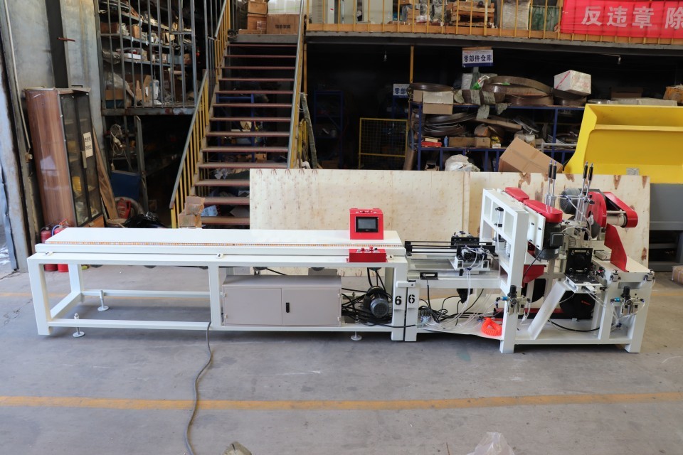 Automatic Wood Pallet Block Nailing Machine Pallet Legs Nailing Machine