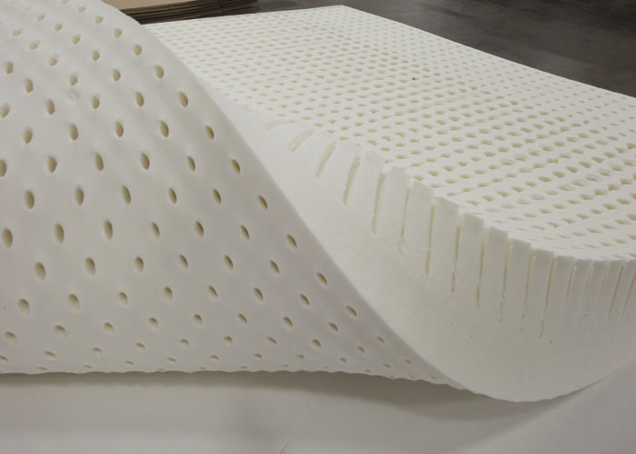 11 Inch Knitted Fabric Cover 3 Zoned Latex Mattress With Spinal Care System