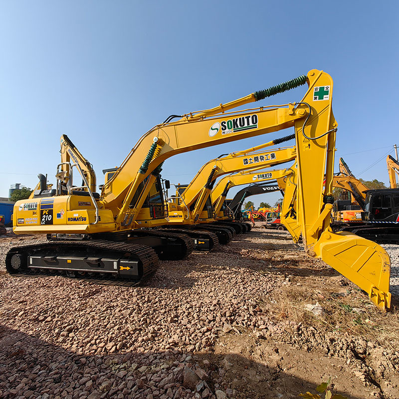 Used Komatsu PC210LC-8 Excavator 1m³ Bucket Capacity 110kw Rated Power Original Version