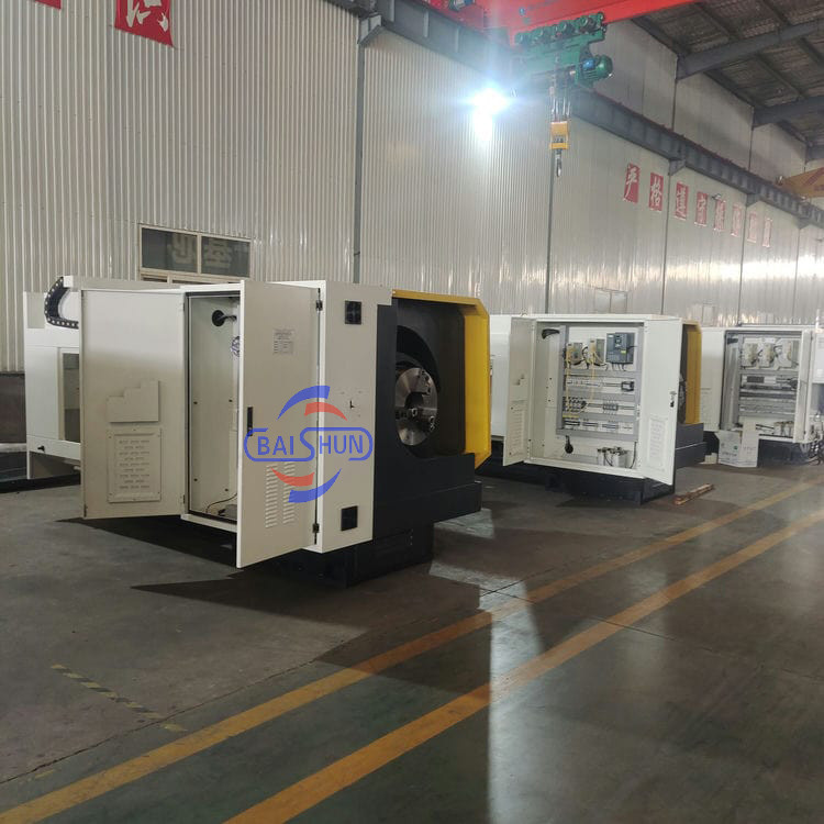 QK1332 Automated Thread Cutting CNC Lathe Pipe Threading Machine For Oil Pipe