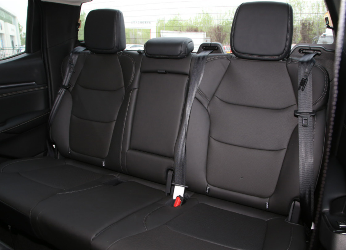 SUZUKI D-MAX 2021 1.9T Automatic Two-wheel diesel Global Handong Version RZ4E pickup truck