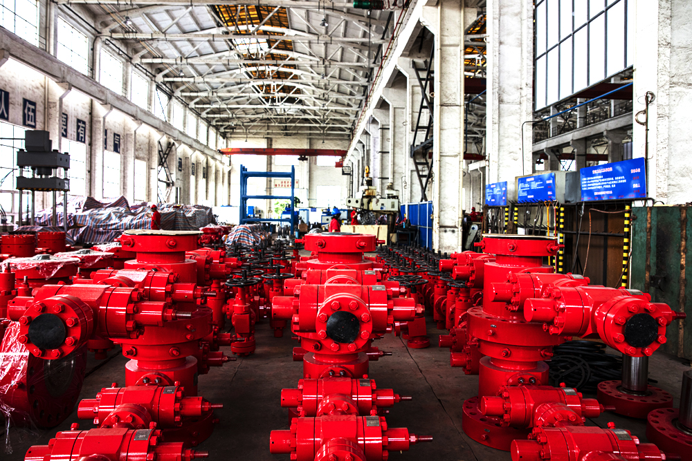 2000 To 20000psi Full Diameter Hydraulic Operated Gate Valve OEM ODM