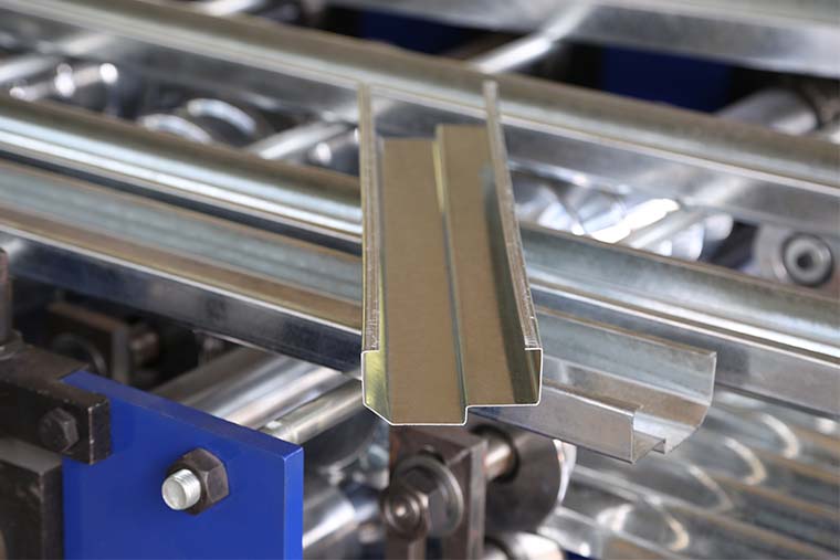 Colored Steel Door Frame Roll Forming Machine 15-20m/min 18 Months Warranty