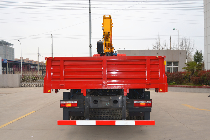 SQ 14T Construction Hydraulic Boom Lift Crane On Multipurpose Truck