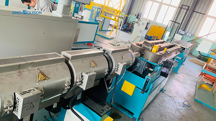HSJZ-65/132 4 Cavity PVC Electric Conduit Pipe Making Machine 100-200kg/H