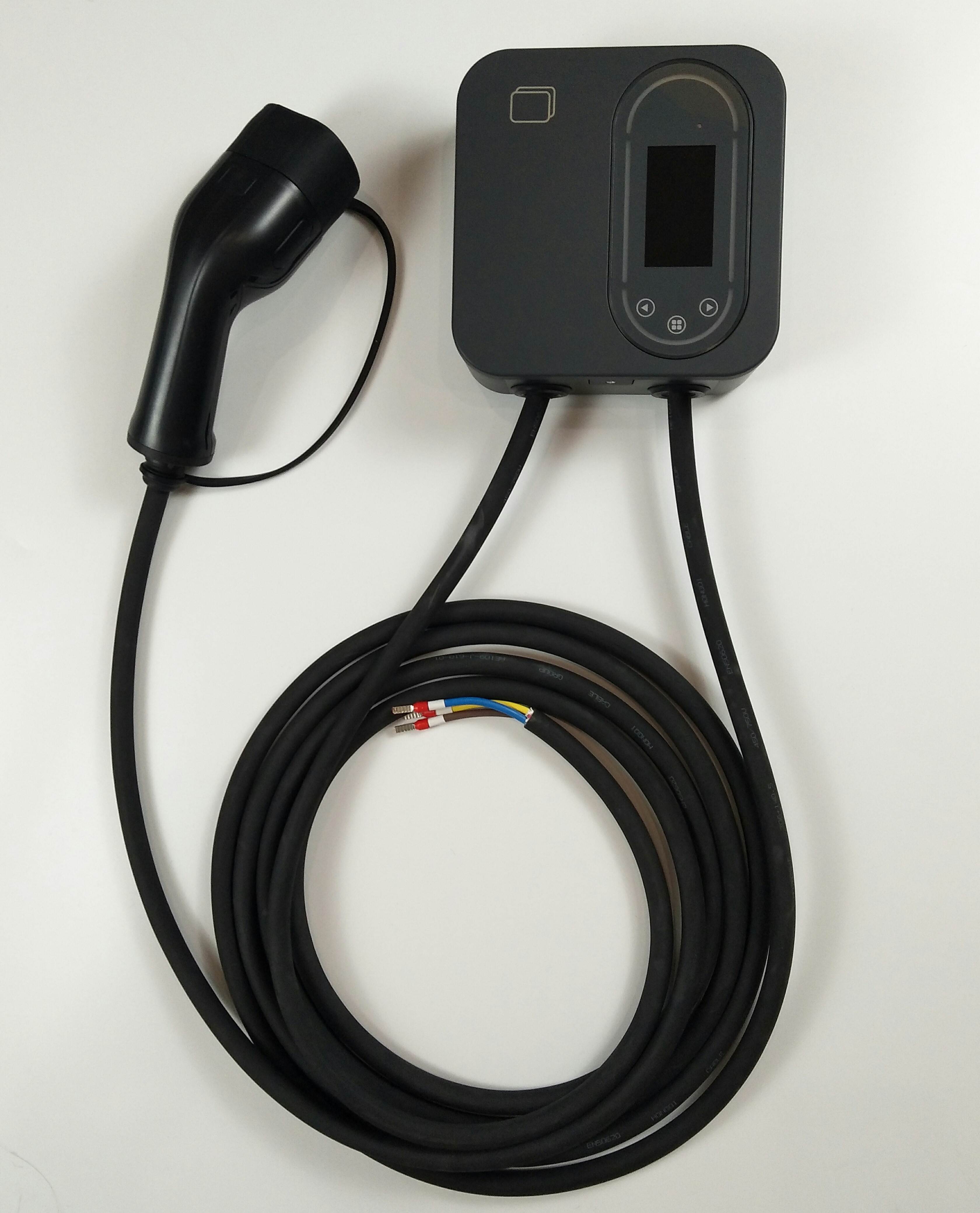 Home 7kW AC EV Charging Station 32A Type2 Plug With 5M Cable