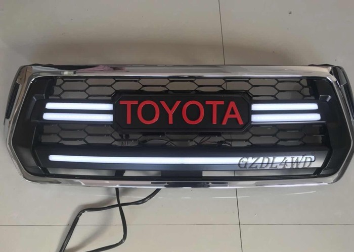4x4 Body Parts Toyota Hilux Vigo Champ Front Grill Mesh With LED