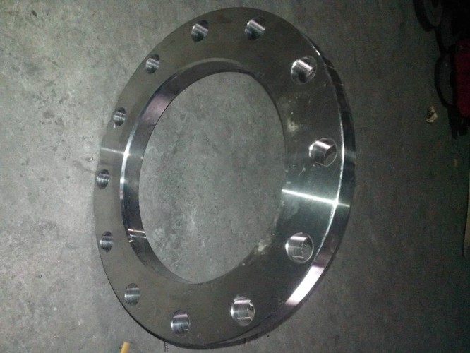 ASME B16.5 DIN Socket Weld Pipe Flanges For Piping System Facilitate Assembly