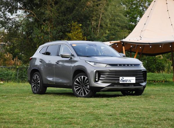 High Quality Smart Sport Automotive 4 Wheels Exeed Lingyun 1.6L 5 Seater SUV