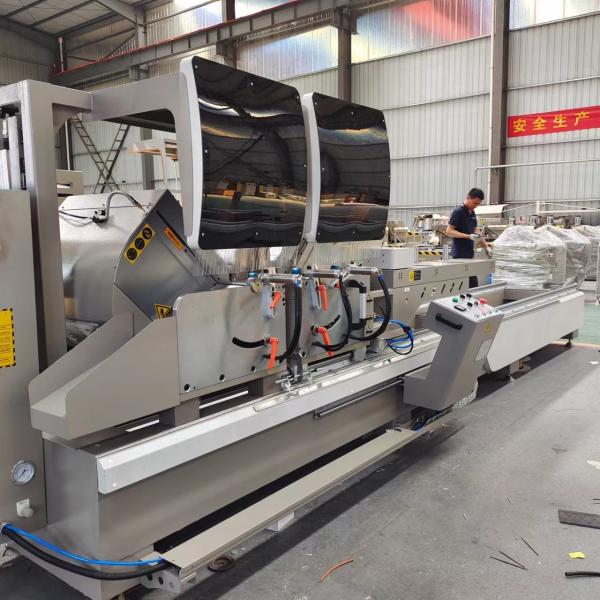 550 Saw Blade Aluminium UPVC window door Cutting Machine CNC Double Head Cutting