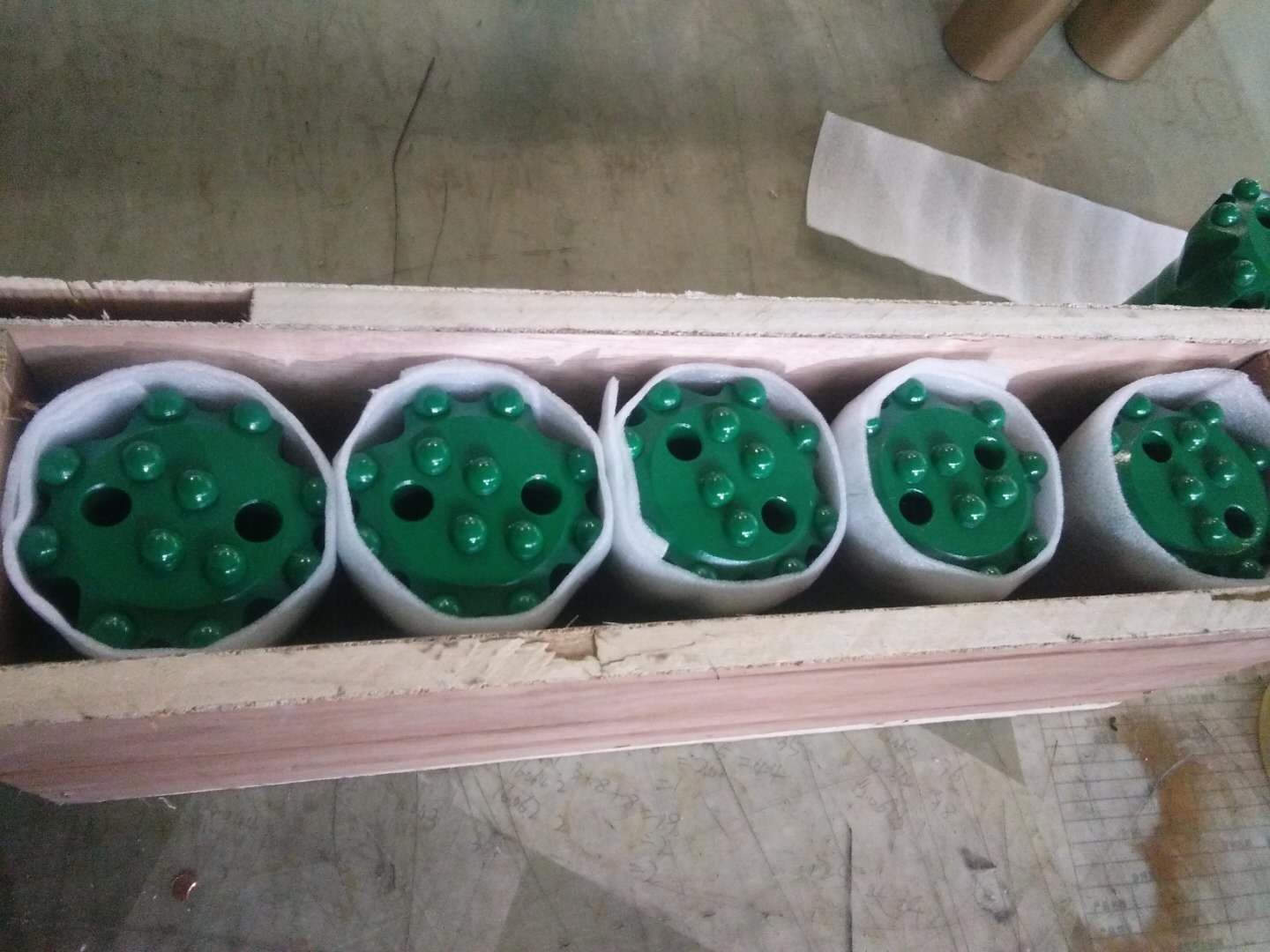 High Strength CrMo Industrial Drill Bits T38 64 / 76mm For Long Hole Drilling