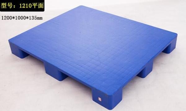 100% Virgin HDPE wear-resistant anti-slip stackable plastic pallet, China