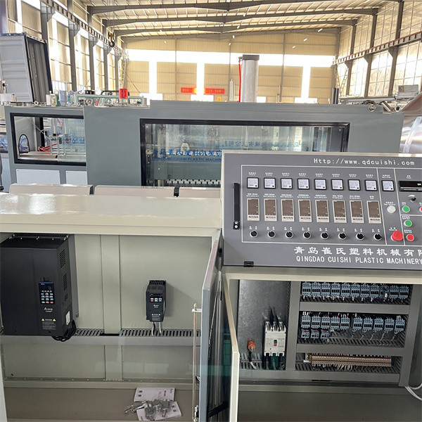 Automatic Feeder PE Pipe Equipment 90KW Plastic HDPE Pipe Production Line