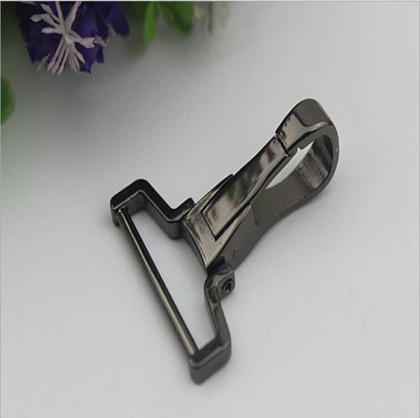 Guangzhou manufacturing zinc alloy gunmetal color 38 mm spring snap hook for