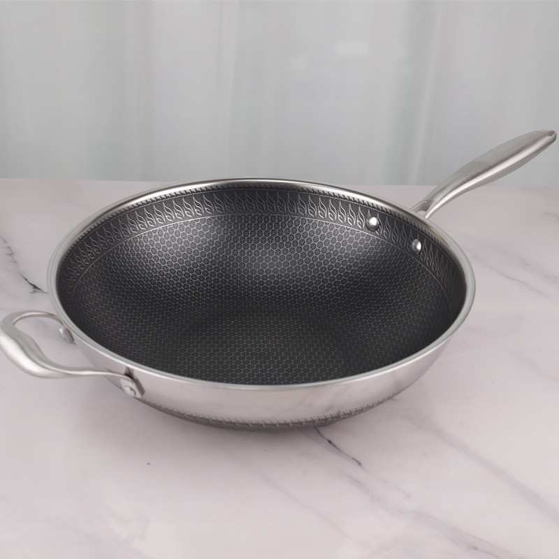 Long Service Life Non Stick 32cm Frying Pan Stainless Steel Material