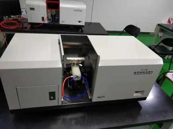 Humanized Design Atomic Absorption Spectrometer Automatic 6 Socket High