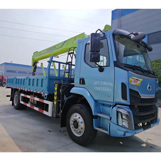 Hot 4x2 12Tons Crane Truck Mounted 220 HP Towing Crane Mounted Truck With 18M Lifting High