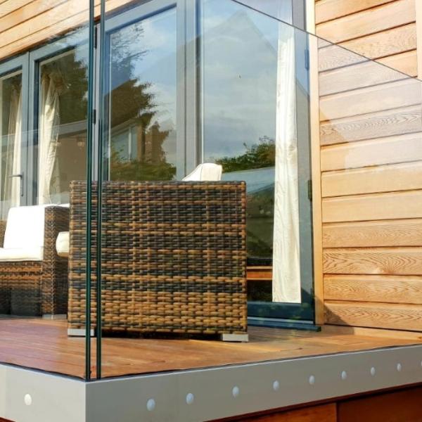 Frameless Deck Glass Railing 4+4mm 5+5mm 6+6mm 8+8mm Tempered Glass Outdoor