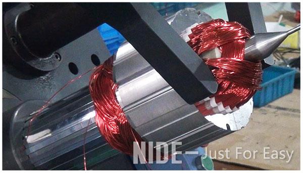 DC motor coil inserting machine