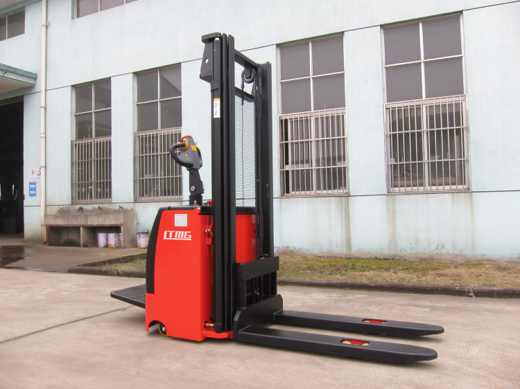 Narrow Place 1.5 Ton Electric Pallet Stacker Paper Roll Stacker 3m Lifting Height