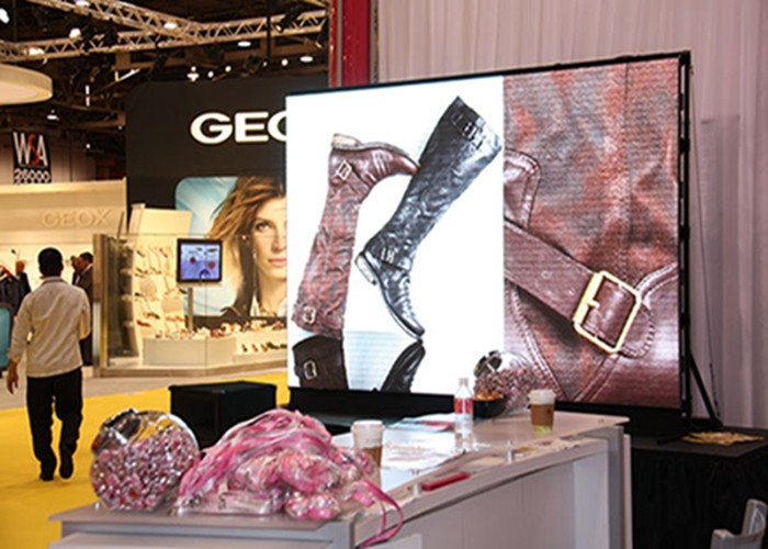 Indoor Tv Panel P3.9 P4.8 P5.2 Led Video Screens Hire For Shopping Center Advertisement