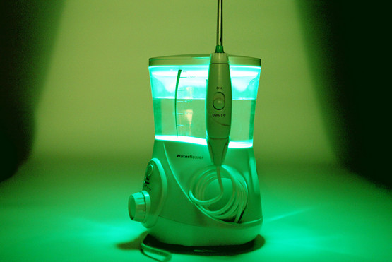 Silent LED Individual Pack Dental water Floss Pik Oral Irrigaor for wholesale 10-200 psi Pressure Range
