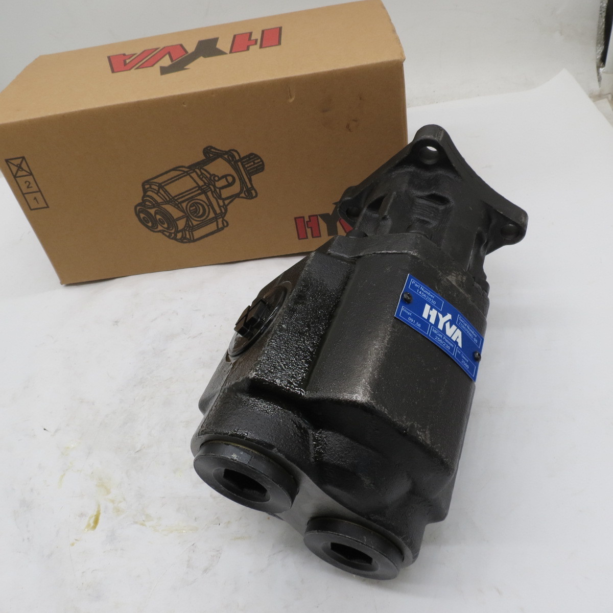 Hot Selling Original Hydraulic Pump 14562030 For SHACMAN