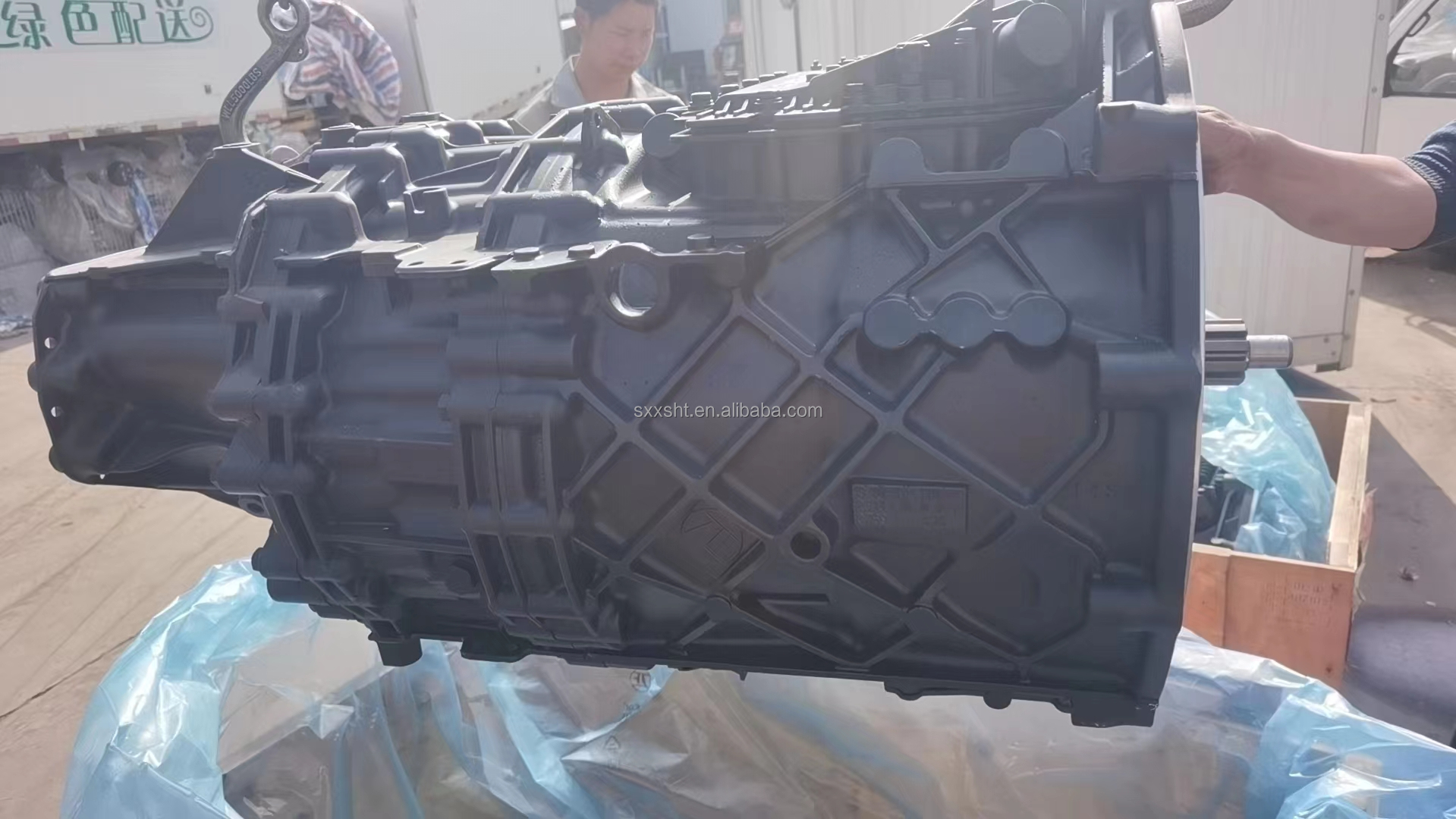 Upgrade Your Heavy Truck Gearbox with FHB400-31002 Hydraulic Retarder