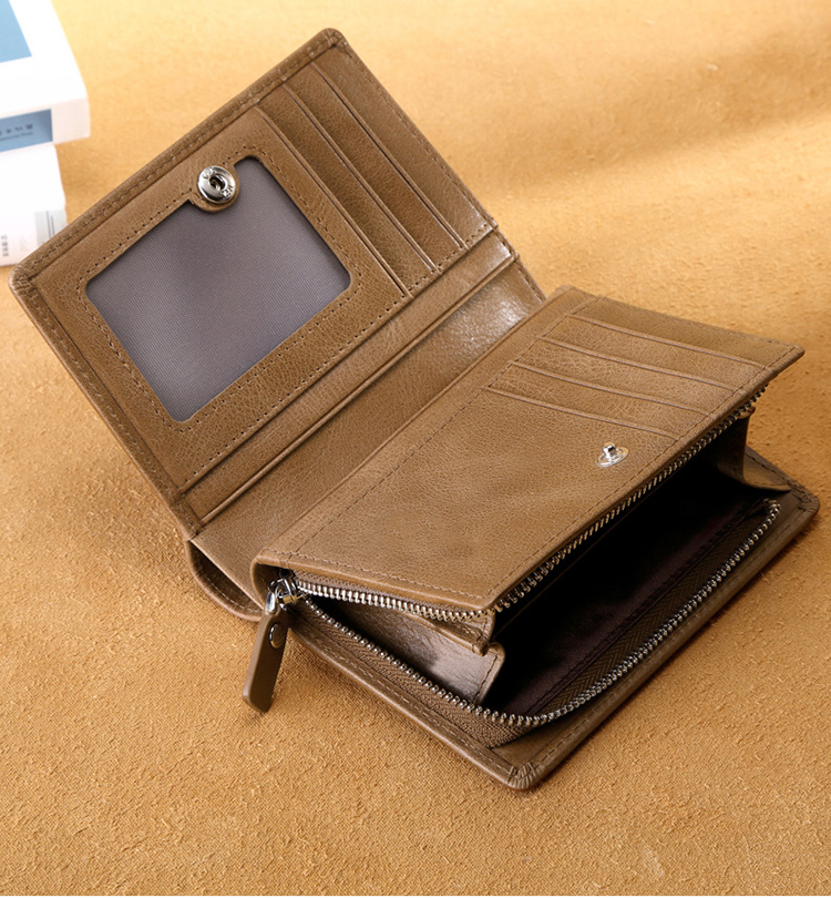 Luxury Men's Genuine Leather Wallet with RFID Blocking and Multifunctional Design