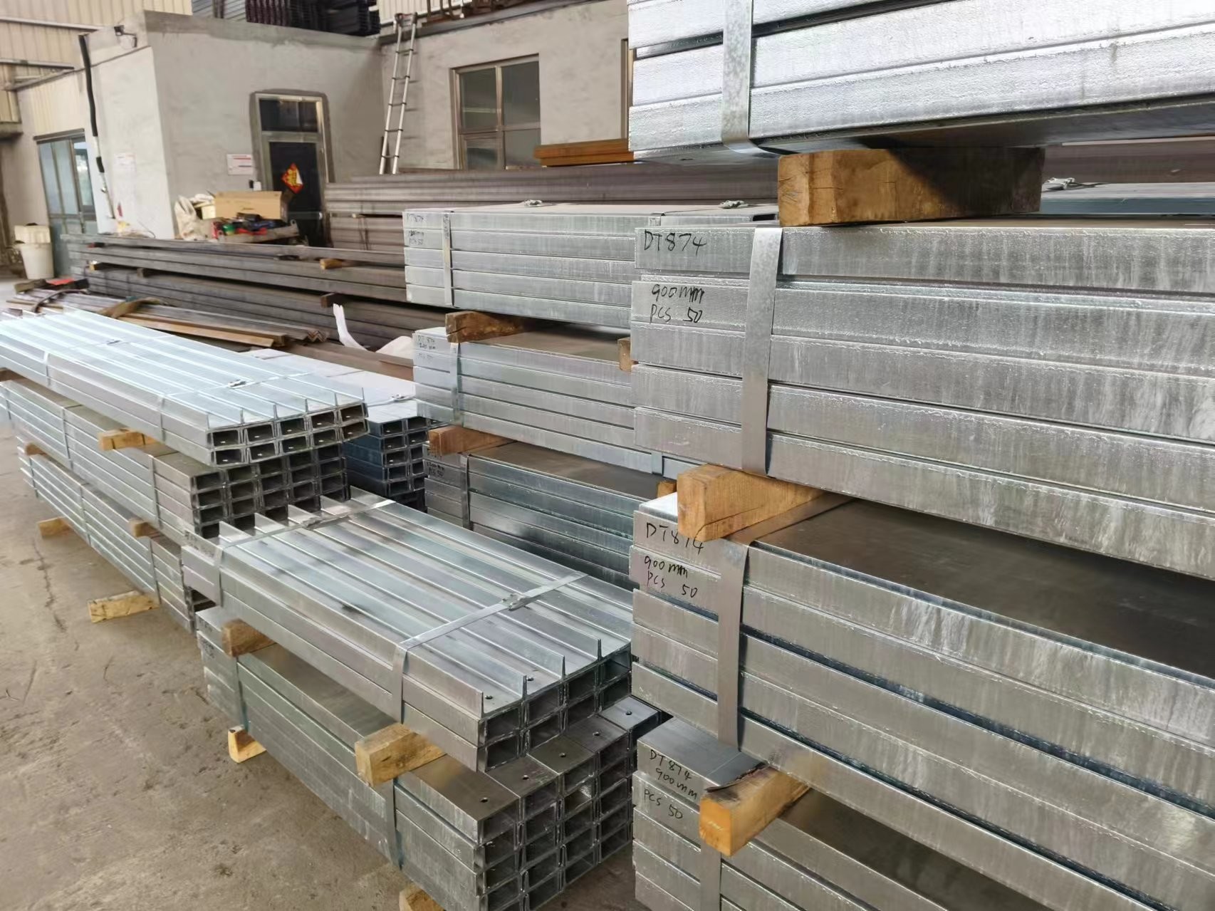 Hot Dip Galvanized Q235B C Shaped Steel With High Corrosion Resistance Ideal For Light Industrial Framing Structures