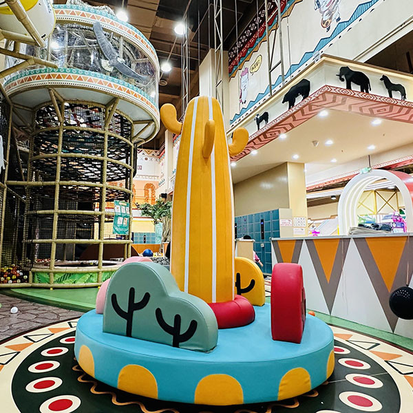 Children Soft Cushioned Indoor Playground Swivel Chair Amusement Ride