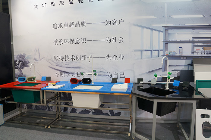 Moisture resistance epoxy resin countertops with black for pharmaceutical companies