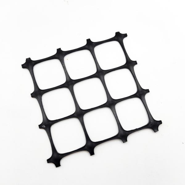 1-6m Width Black Nonwoven Pet Geotextile Composite PP Plastic 25kn Biaxial