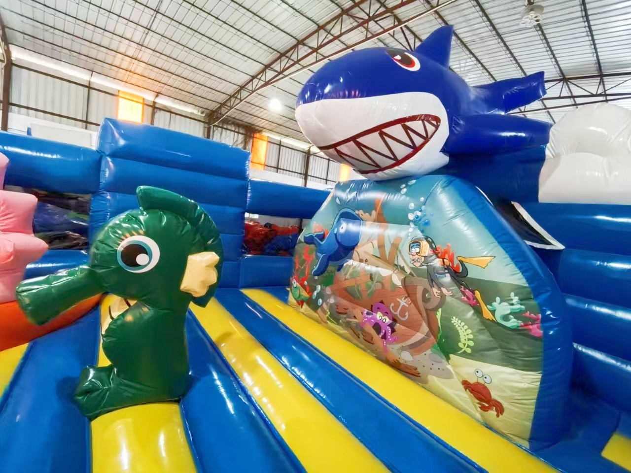 Customzied Inflatable Bouncy House Undersea World Fun City Jumping Castle
