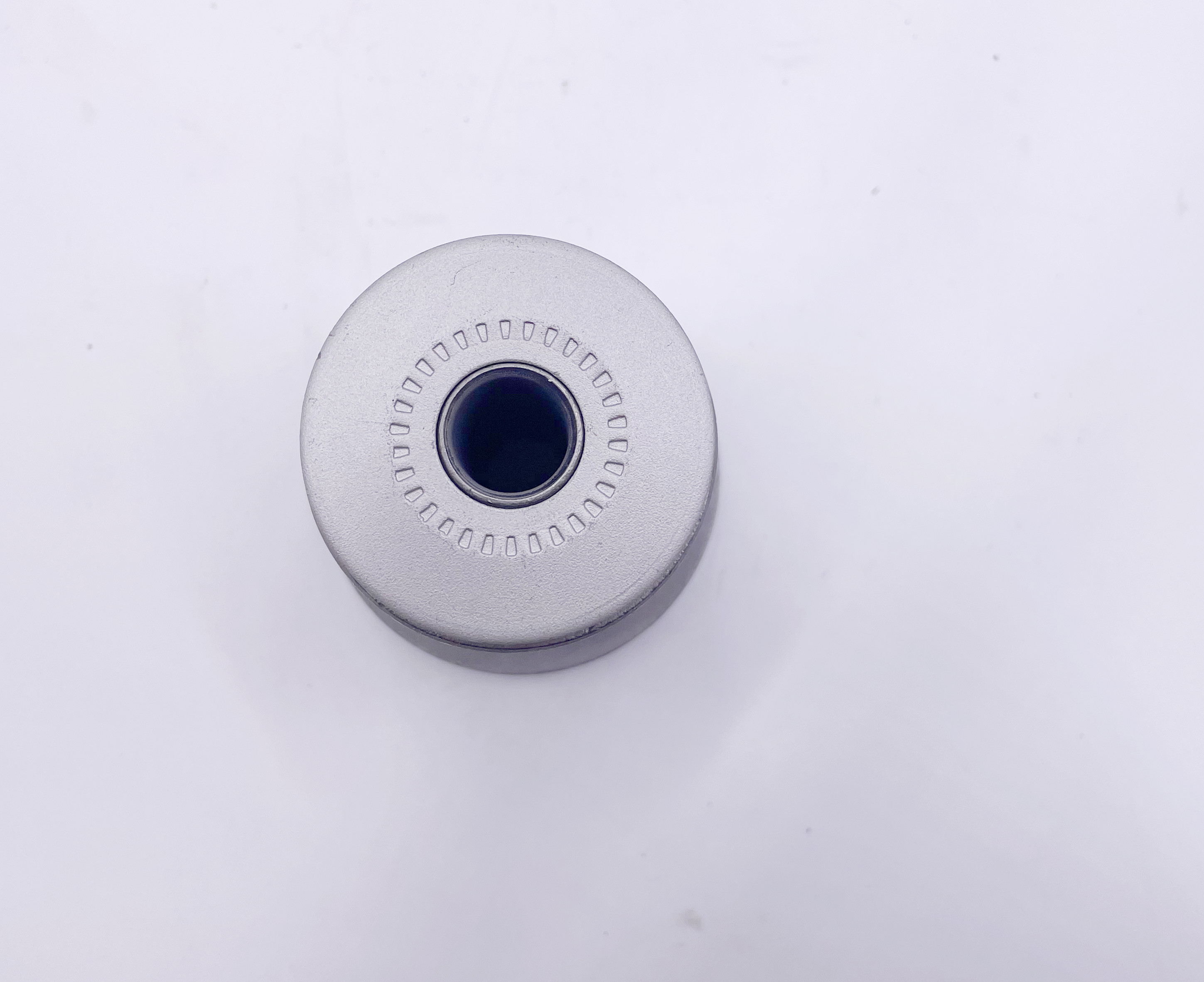 XIN YOU Van Front Lower Control Arm Bushings 4865560030 For TOYOTA