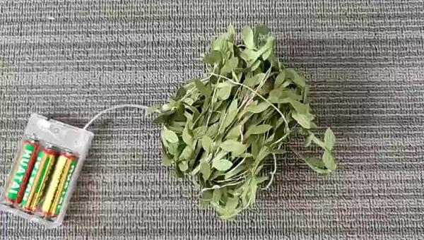 Artificial Ivy Garland Fake Vines Green Leaves Hanging Vine Fake Plants LED
