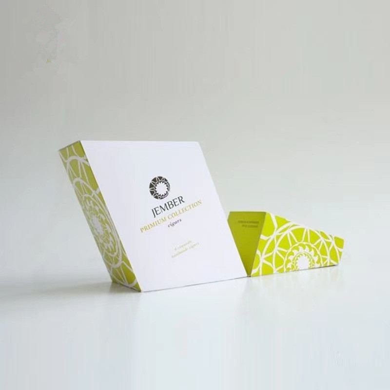 Rectangular Cardboard Cigar Packaging Box for Cigar Storage Customization Available