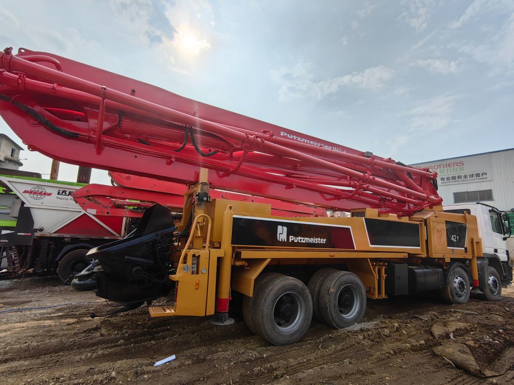 Stock 2011 Putzmeister 42m Truck Pump Concrete Pump on Mercedes-Benz Truck