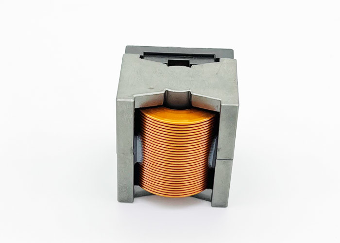 7443782012068 6.8 UH Through Hole Inductor For High Current Power Supplies