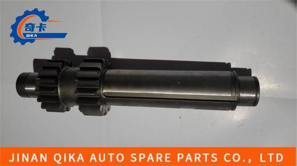 Az2210030215 Howo Truck Spare Parts Howo10 Countershaft (Right) Original