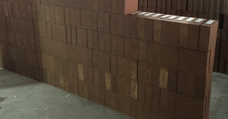Chemically Erosion Resistant Magnesia Iron Spinel Brick for Cement Rotary Kiln Firing and Transition Zones