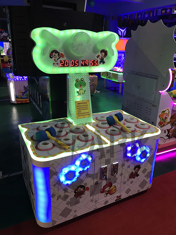 2 Player Hammering Mouse Kiddies Coin Operated Game Machine
