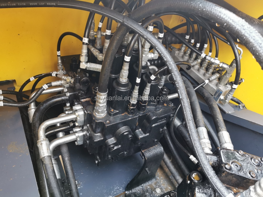 Used Japan original Kobelco SK200D excavator sk210 75 120 130 135 140 350-8 21ton hydraulic crawler excavator for sale
