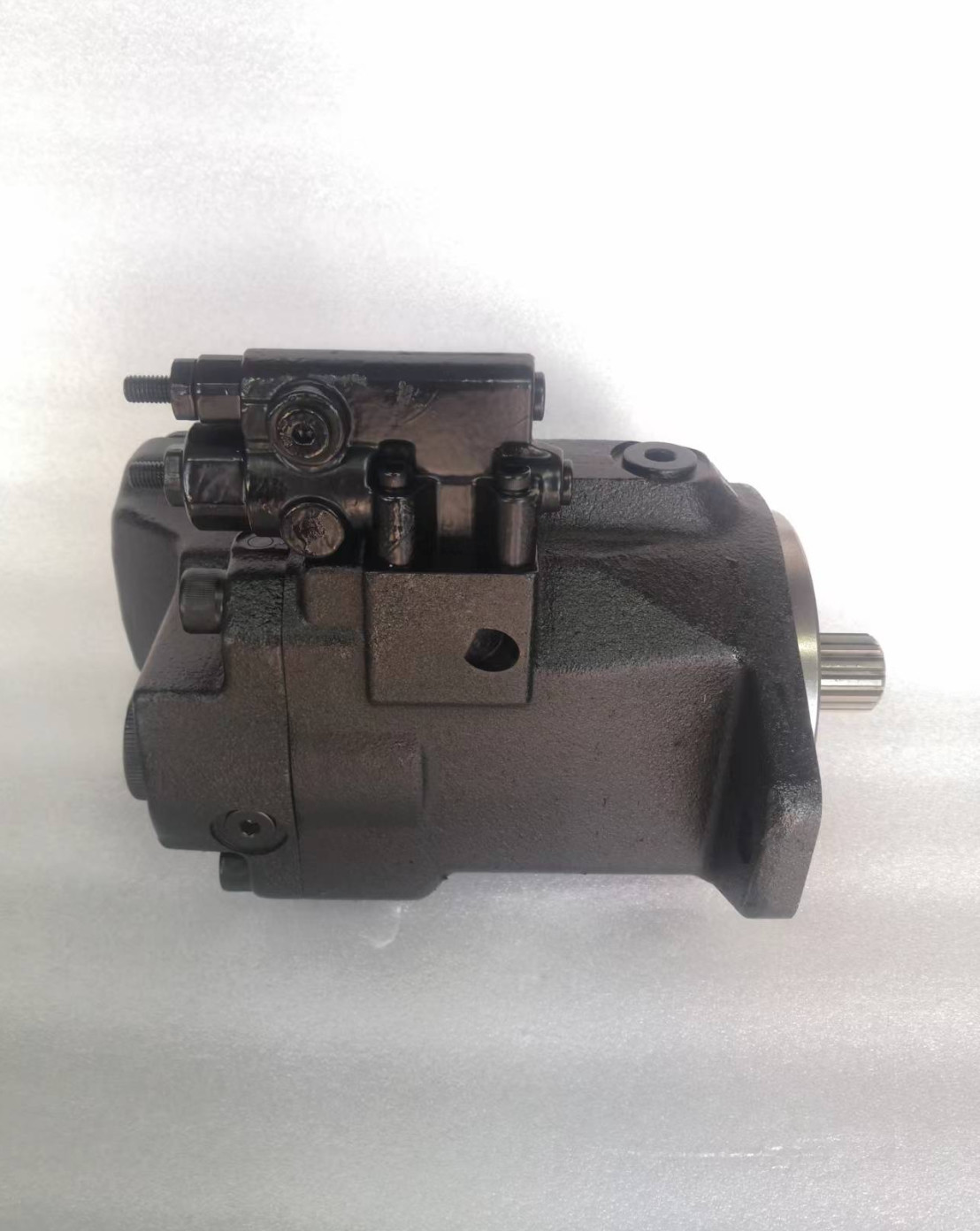 3500666 Excavator Hydraulic Fan Motor Piston Pump For 422E 416E Loader Spare Parts
