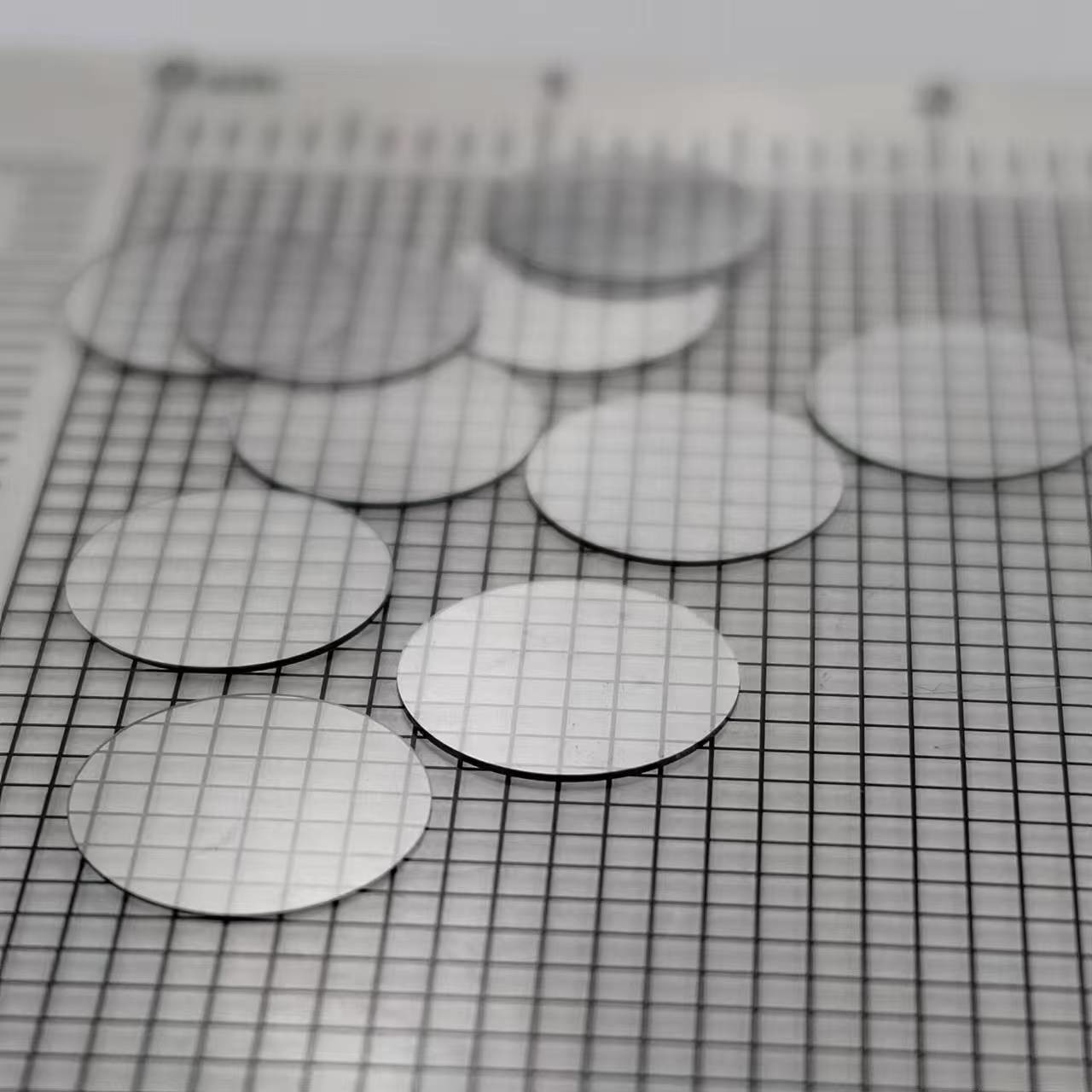 Semiconductor Single Crystal Substrate CVD Diamond IIA Ultra Thin 100 Micron Thick
